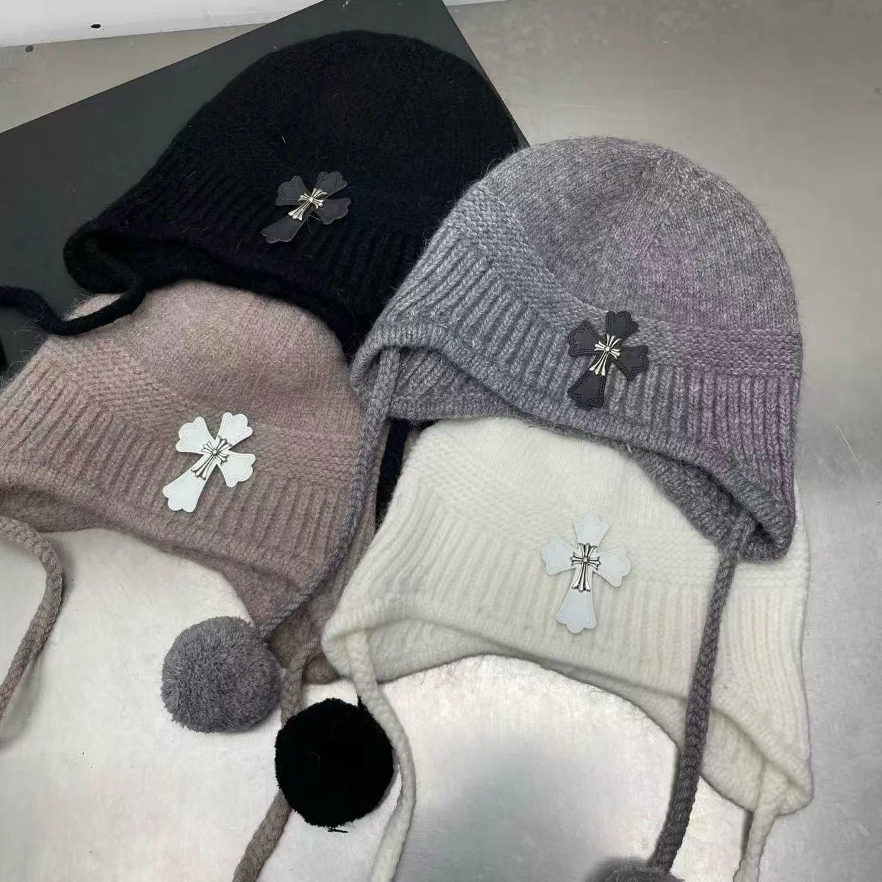 Crow heart thunder hat ear protection hat